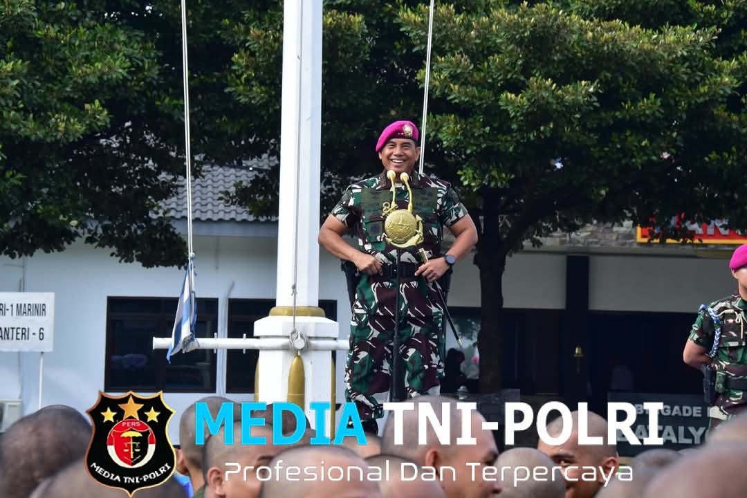 Disarang Petarung Marinir, Dankormar Bakar Semangat Peserta Latsarmil SPPI