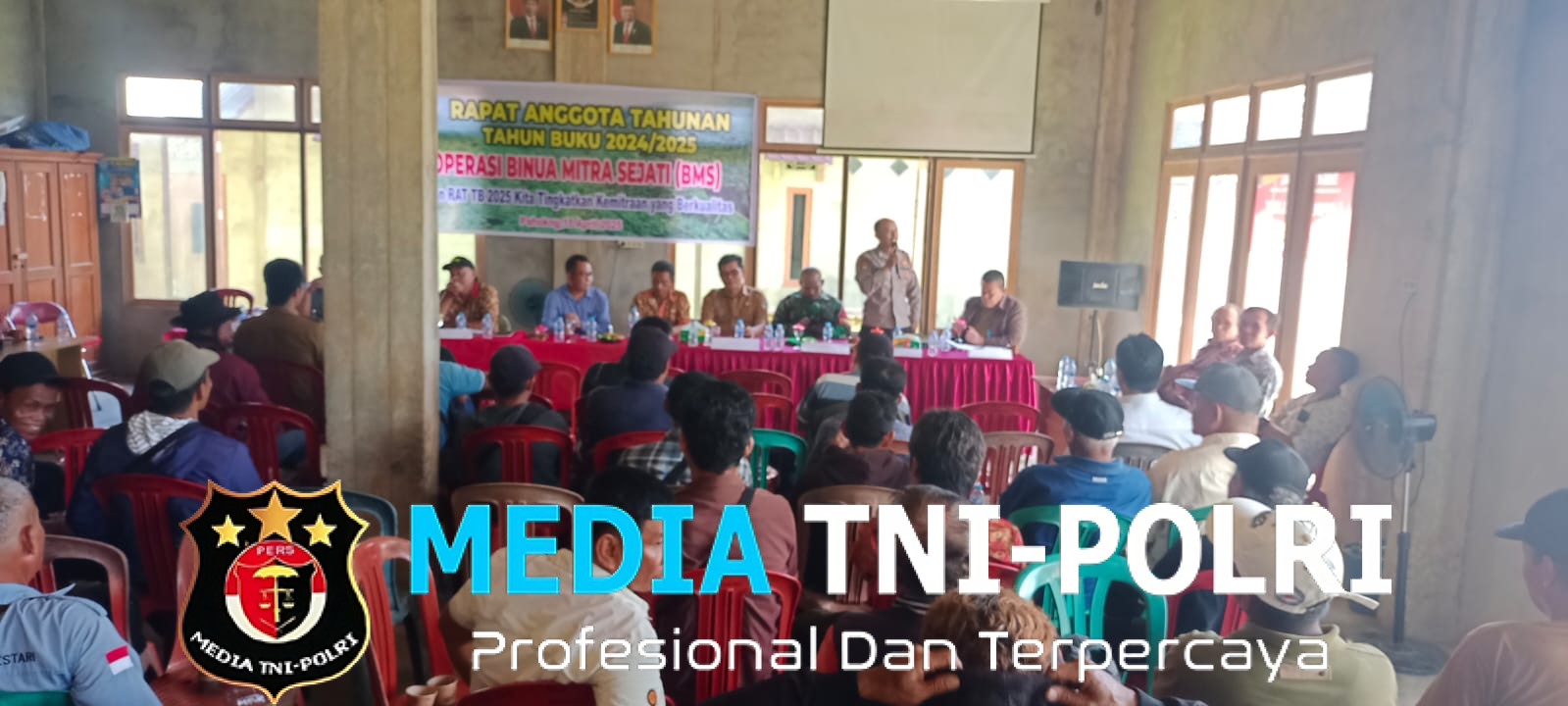 Polsek Mempawah Hulu Hadiri RAT Tahun Buku 2024/2025 Koperasi Binua Mitra Sejati