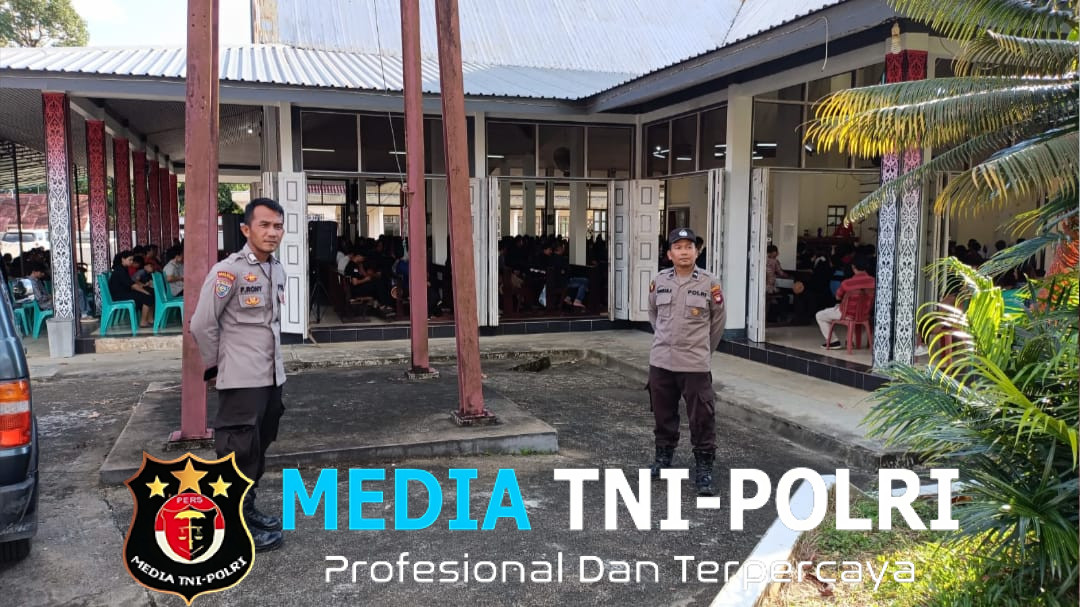 Polsek Menjalin Lakukan Pengamanan dan Monitoring Kegiatan Ibadah Jumat Agung