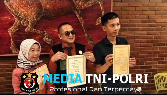 Pengusaha Kondang dari Semarang Bambang Wuragil Menikah Resmi Tanpa Izin Poligami dari Istri Pertama & Tanpa Izin dari Pengadilan dan Melantarkan Anak & Istri Selama 30 Tahun