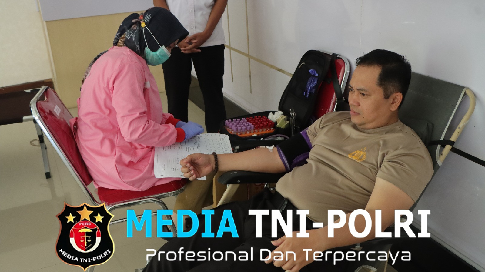 Donor Darah Kartini Aksi Peduli Polwan dan ASN Polres Nganjuk