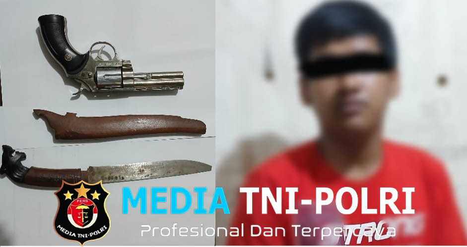 Sat Reskrim Polsek Pematang Amankan Seorang Pemuda Kedapatan Membawa Sajam dan Pistol Korek Api