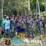 Tanah Papua Subur, Satgas 131/Brajasakti Ajak Warga Bercocok Tanam Guna Dukung Program Ketahanan Pangan Pemerintah