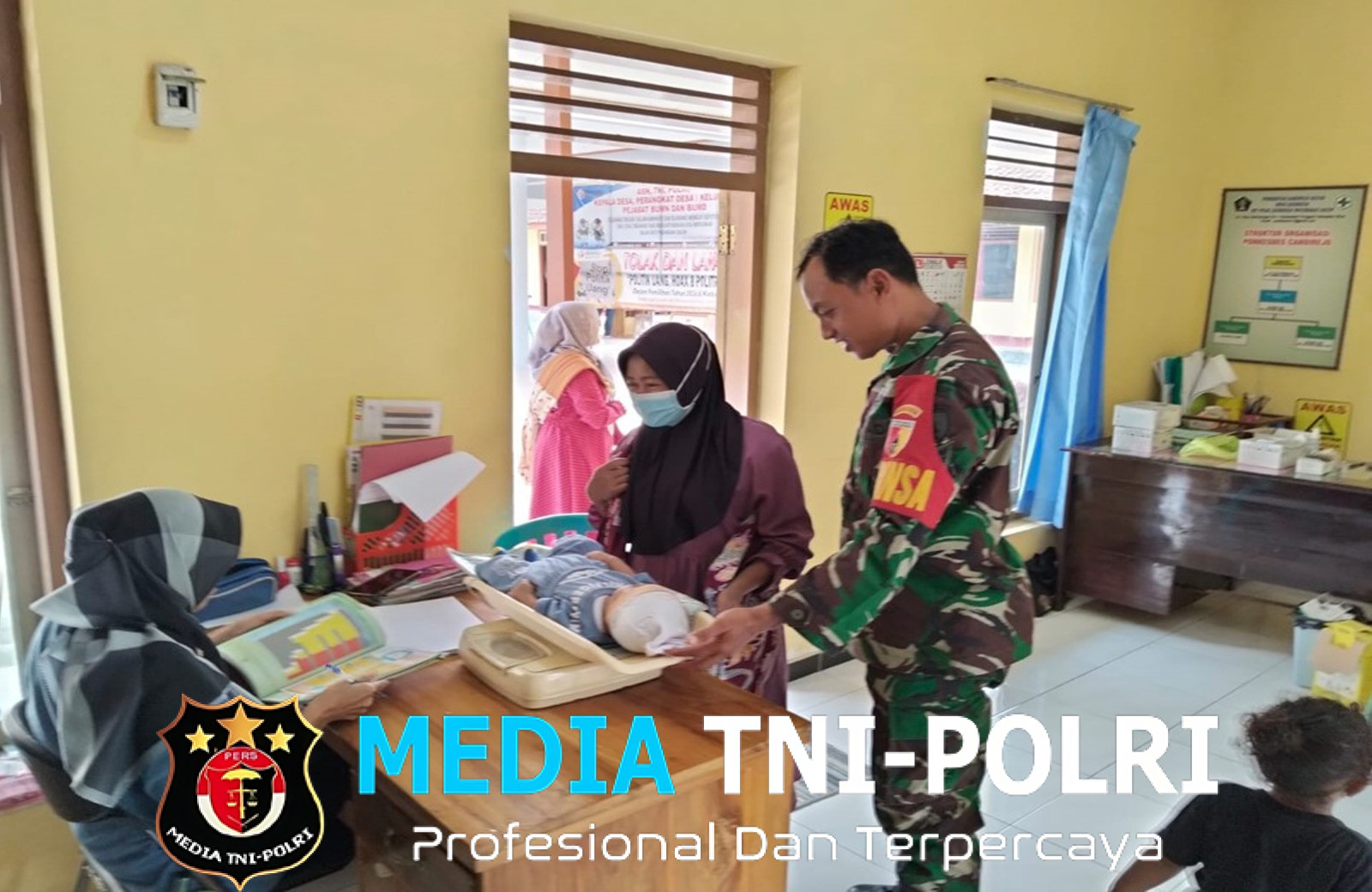 Upaya Cegah Stunting Di Wilayah Binaan, Babinsa Candirejo Dampingi Kegiatan Posyandu