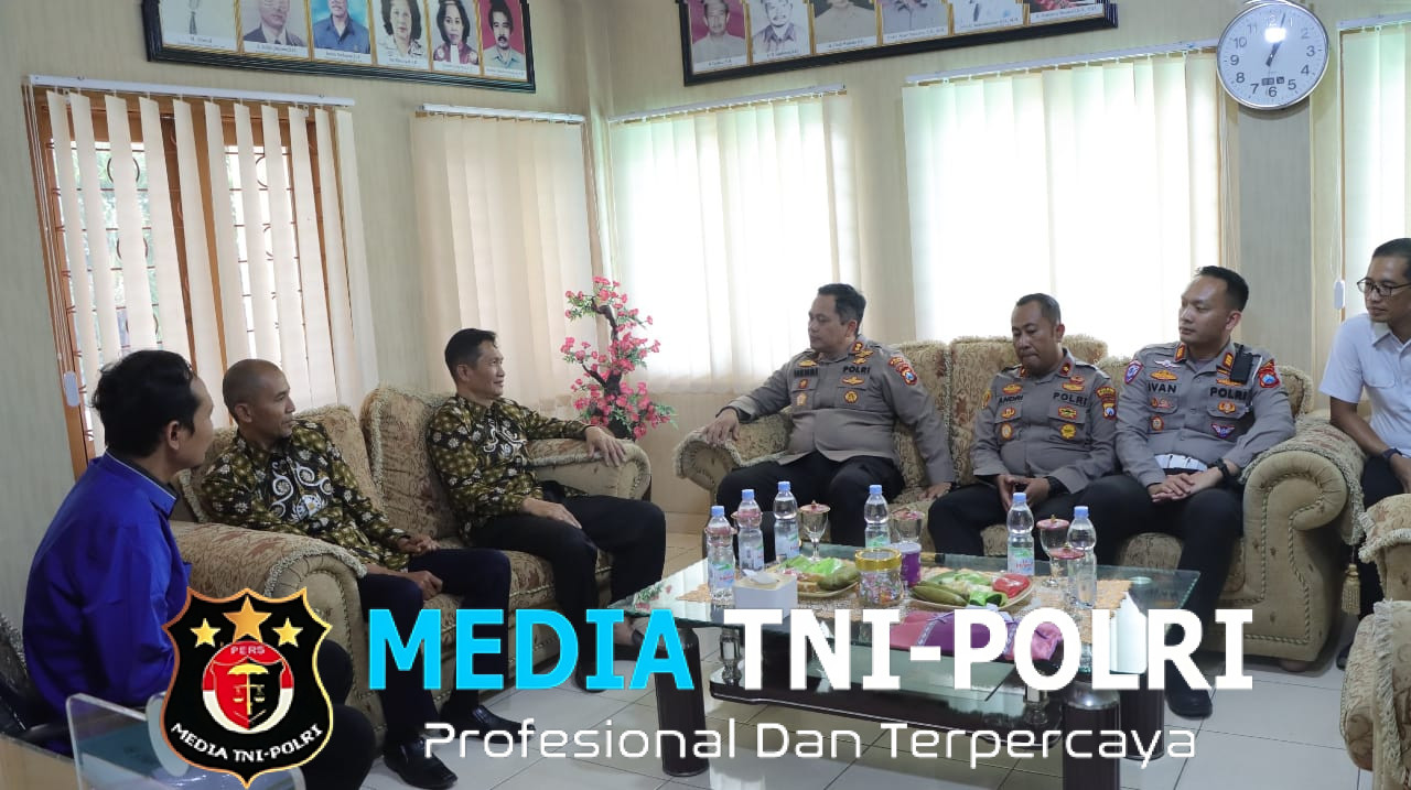 Pererat Sinergi, Kapolres Nganjuk Sambangi Kejari dan PN Nganjuk