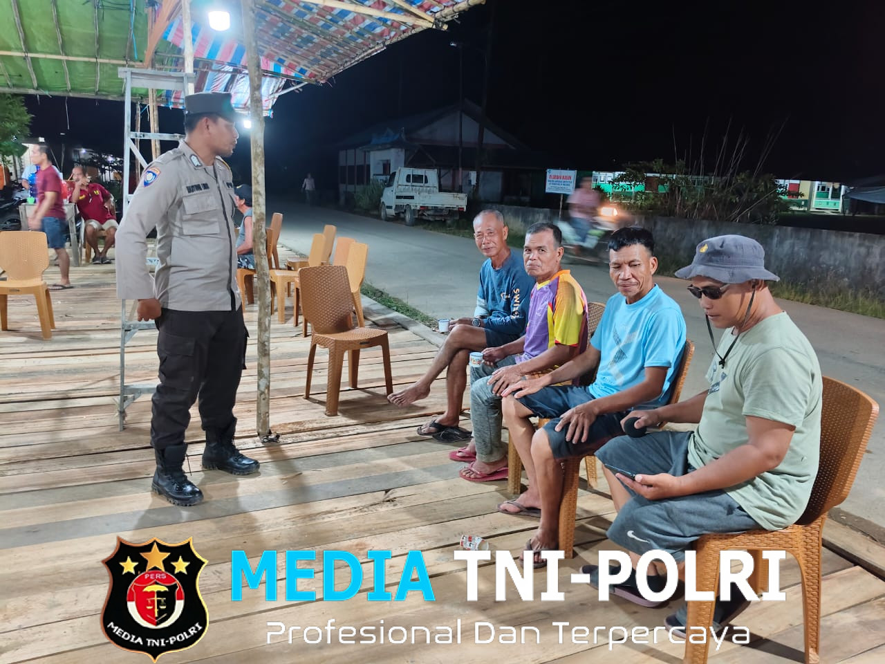 Polisi Hadir di Tengah Masyarakat, Warung Jadi Ruang Dialog Kamtibmas