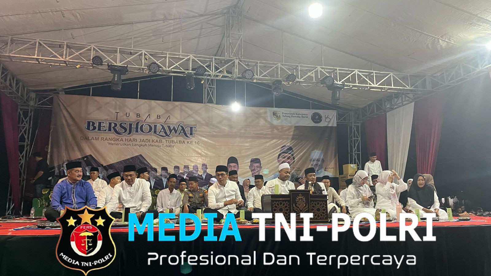 Polres Tulang Bawang Barat Laksanakan Pengamanan Acara Tubaba bersholawat di Lapangan Kelurahan Panaragan Jaya