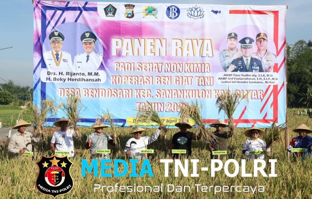 Dukung Ketahanan Pangan, Forkopimda Kabupaten Blitar Panen Raya dan Sosialisasi Padi Sehat Organik