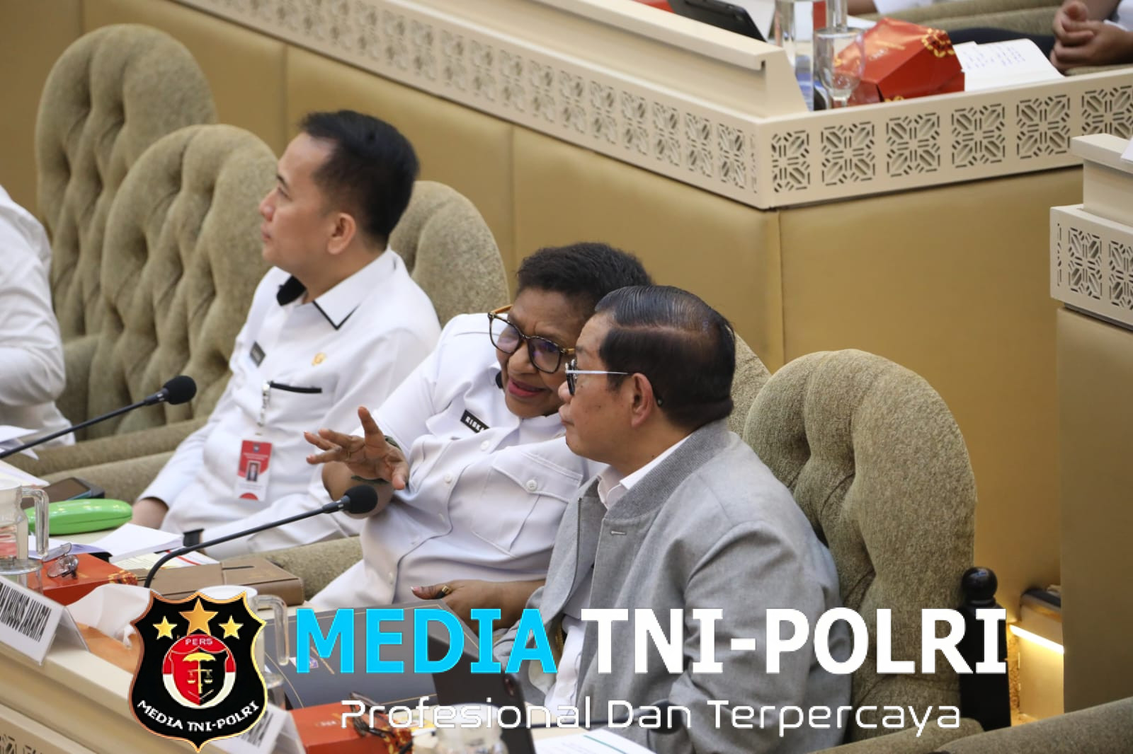 Hadiri RDP bersama Komisi II DPR RI, Wamendagri Ribka Sampaikan Langkah Kemendagri Lakukan Binwas kepada Pemda
