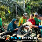 Cegah DBD dan Malaria, Satgas Pamtas Yonarmed 11 Kostrad Gelar Pembersihan Lingkungan di Sebatik Tengah