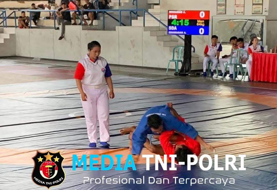 Prajurit Petarung Menart 2 Marinir juara 1 di Kelas 64 Kg Putra Beladiri Sambo