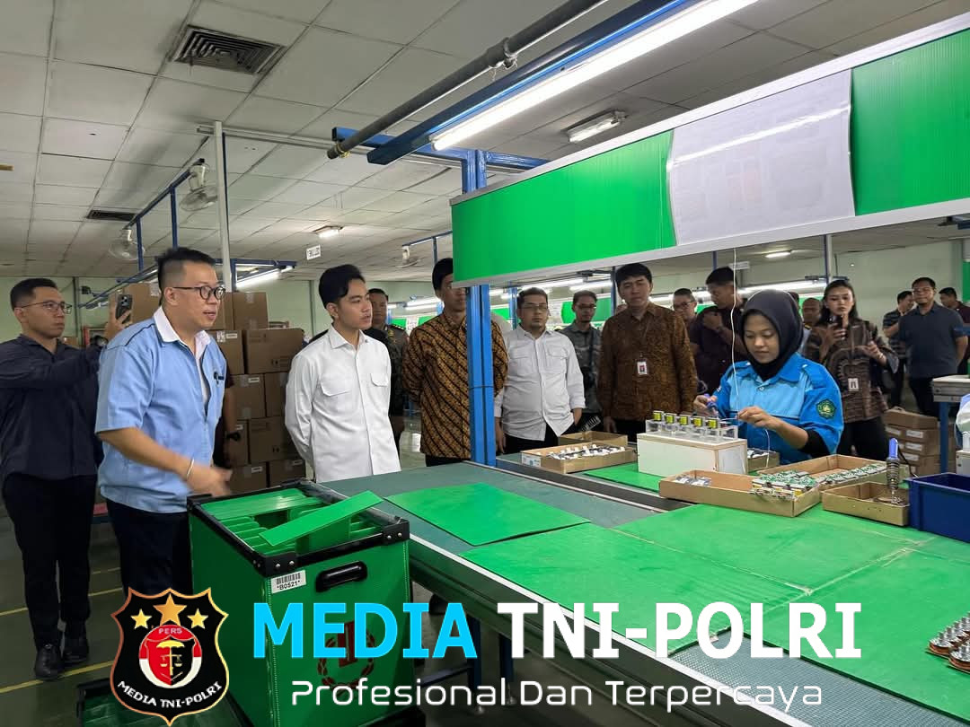 Perkuat Kemandirian Ekonomi Melalui Penguatan Industri dalam Negeri, Wapres Tinjau Pabrik Elektronik di Cikarang