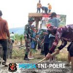 TNI dan Warga Sumberagung Kompak, Gotong Royong Bangun Tandon Air Bersih