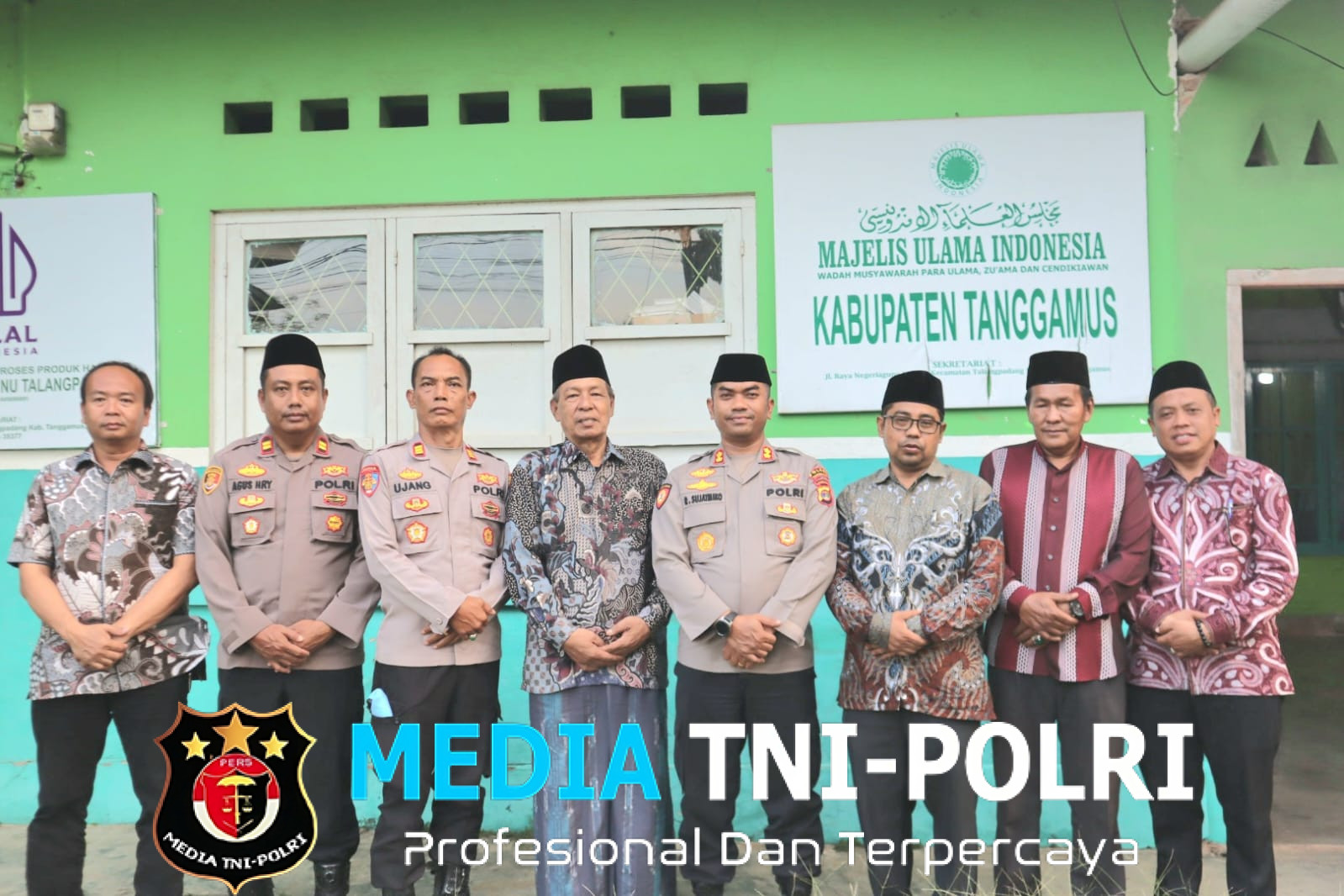 Kapolres Tanggamus Silaturahmi ke Kediaman Ketua MUI, Perkuat Sinergi Polri dan Ulama