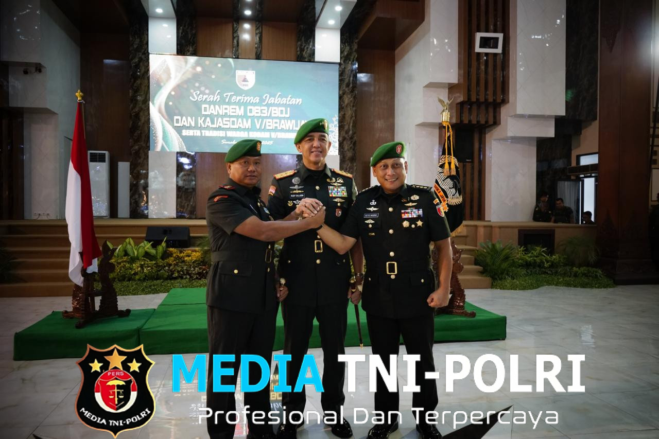 Pangdam V/Brw Pimpin Sertijab Danrem 083/Bdj