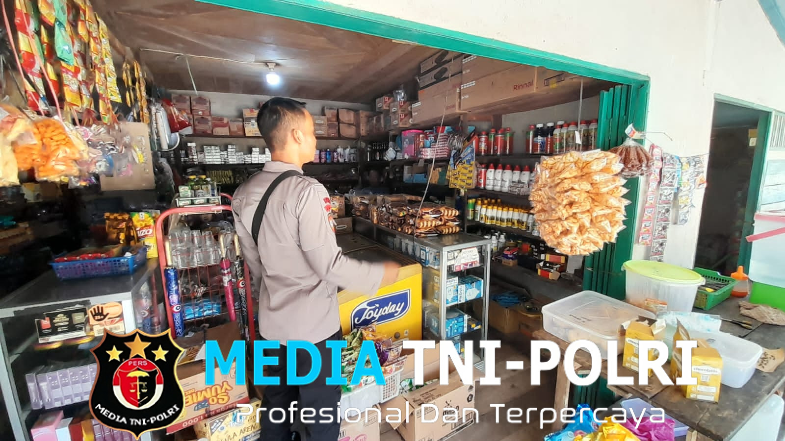 Wujud Kepedulian, Polsek Sebangki Patroli dan Dialog dengan Warga