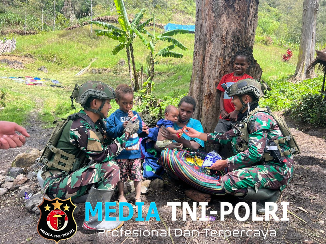 Misi Tanpa Senjata Prajurit TNI Taklukkan Papua dengan Hati