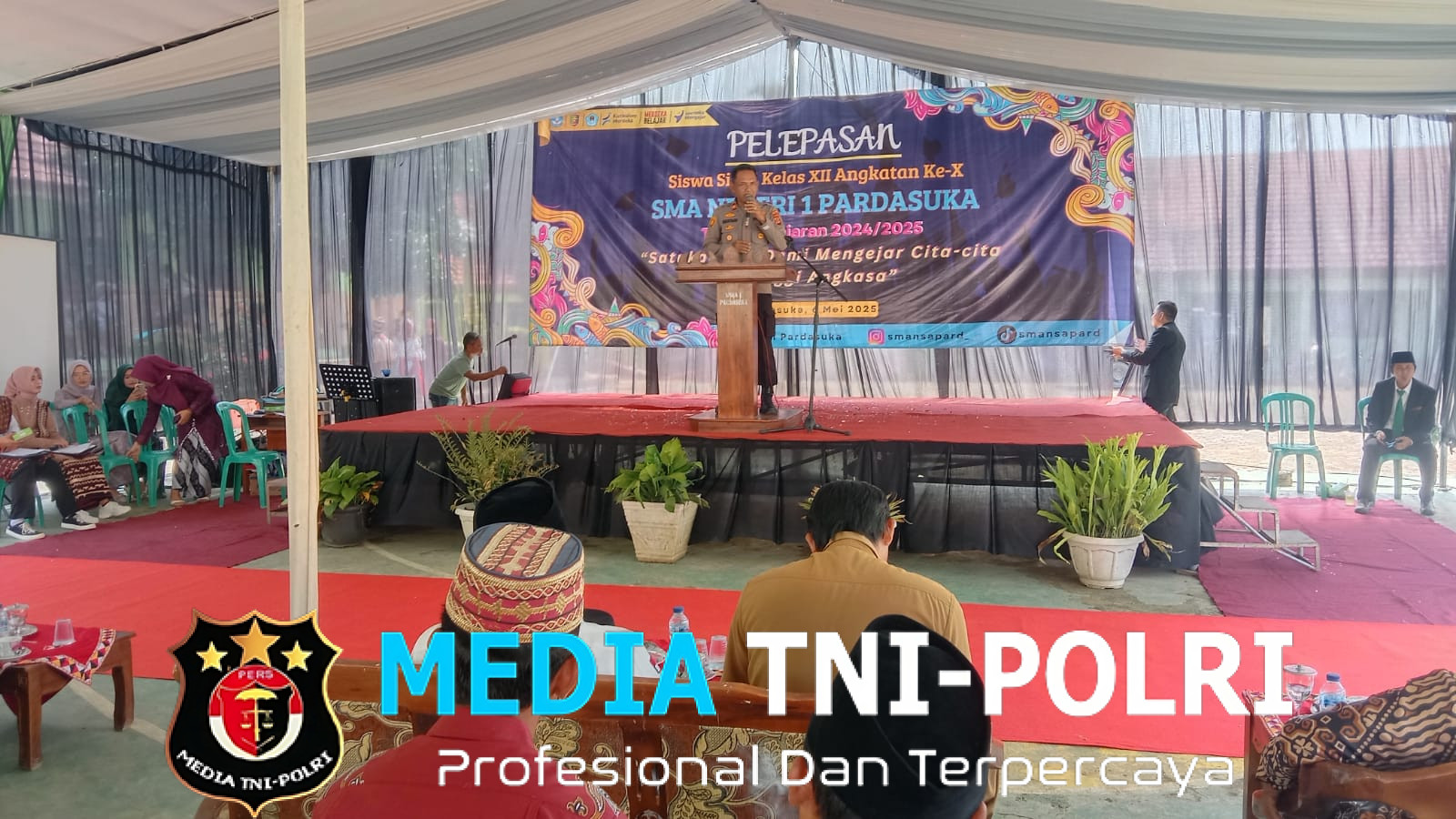 Pelepasan Siswa SMAN 1 Pardasuka, IPTU Bastari Tekankan Pentingnya Pendidikan dan Moral