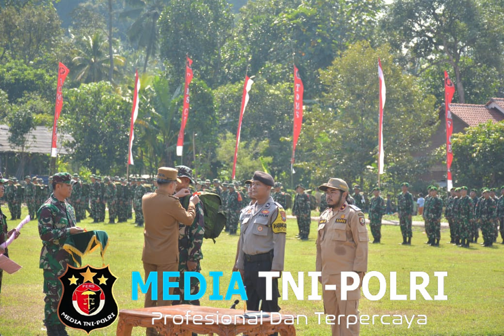 Upacara Pembukaan TMMD Ke-124 Tahun 2025 di Desa Plalangan Sinergi TNI-Rakyat untuk Pembangunan Desa