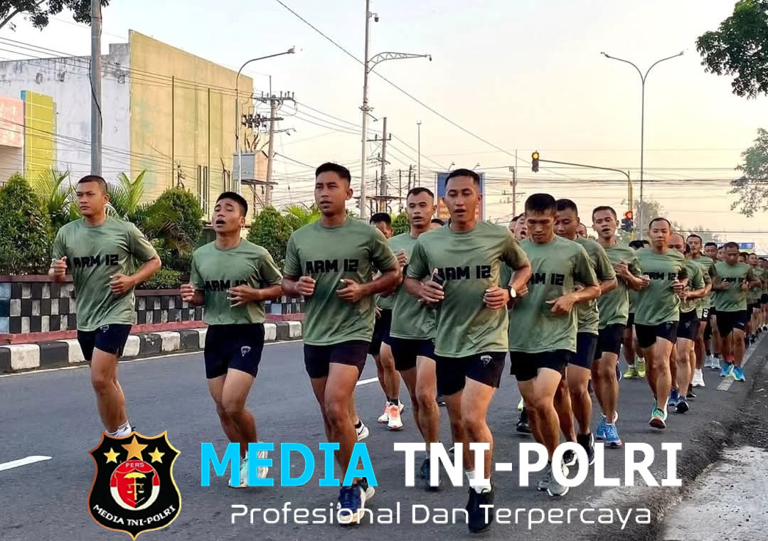 Tingkatkan Fisik dan Soliditas, Yonarmed 12 Kostrad Laksanakan Lari Pagi 5KM