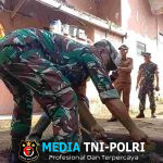 Danramil Tajinan dan PDAM Tirta Kanjuruan Bersinergi Pasang Air Bersih Gratis untuk Warga Sumbersuko