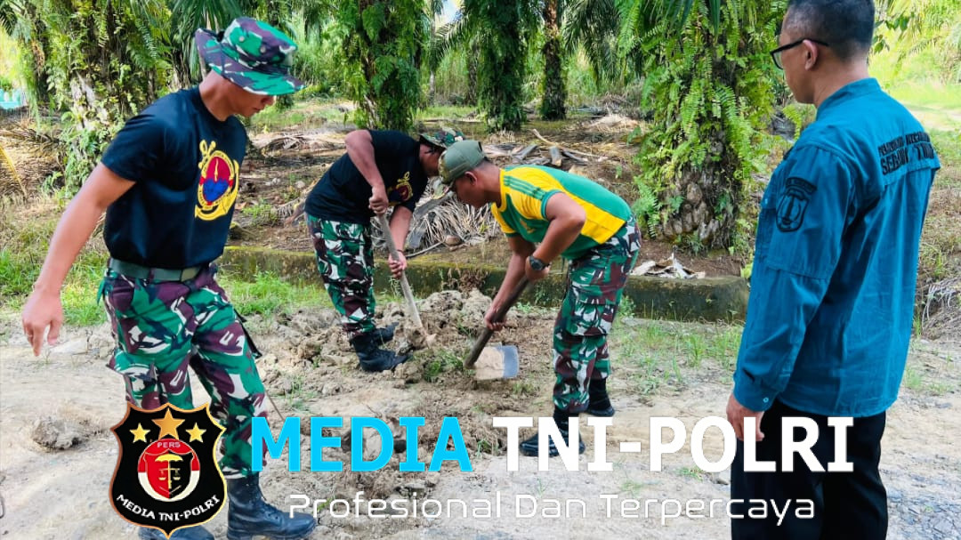 TNI Hadir untuk Rakyat, Satgas Pamtas Yonarmed 11 Kostrad Jalin Sinergi Lewat Karya Bakti di Perbatasan