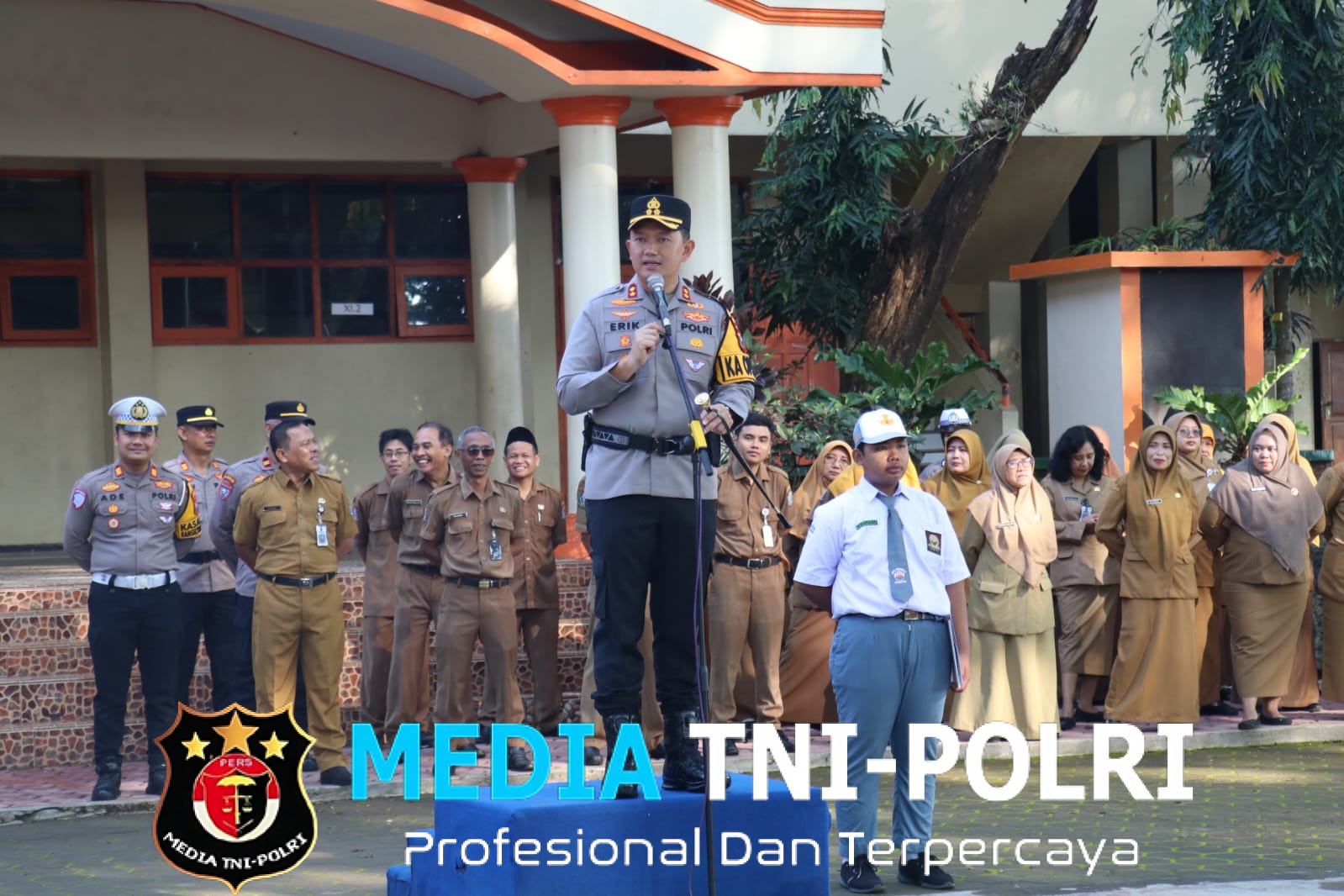 Kapolres Magetan Goes to School Ajak Pelajar Bijak Bermedsos dan Jauhi Narkoba