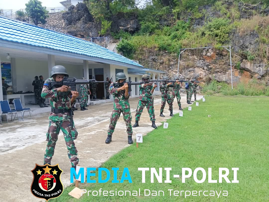 Tingkatkan Ketrampilan, Prajurit Yonmarhanlan VII Kupang Laksanakan Menembak Senapan