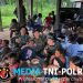 Manunggal dengan Masyarakat Perbatasan Papua, Satgas Yonif 131/Brajasakti Makan Bersama dengan Masyarakat Kampung Skofrow