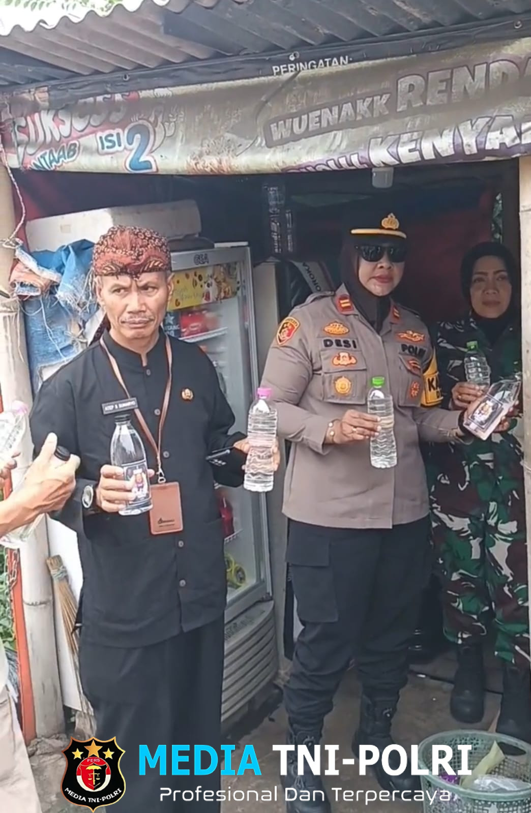 Operasi Cipta Kondisi Kapolsek Dramaga Bersama Forkompicam Gelar Razia Operasi Miras Amankan Minuman Jenis Ciu, Arak Bali dan Leci