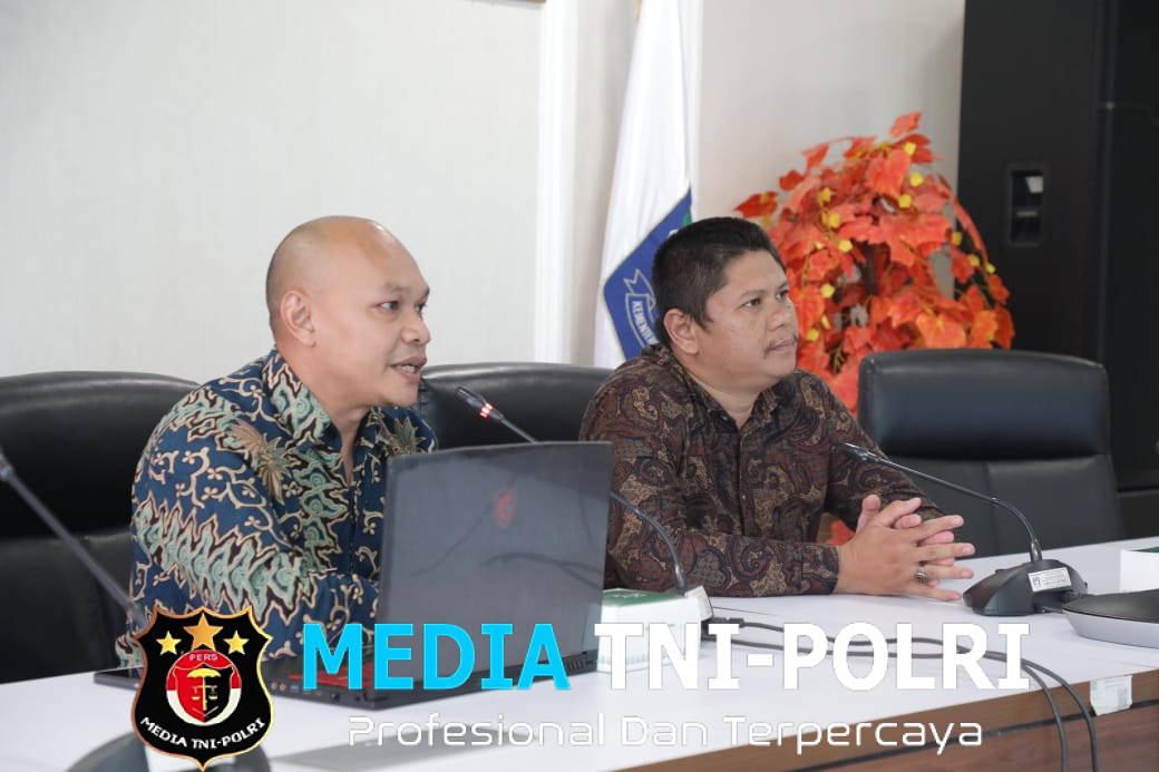 Perkuat Arah Reformasi Birokrasi, Ditjen Bina Adwil Ditjen Bina Adwil Gelar Asistensi dan Coaching Clinic