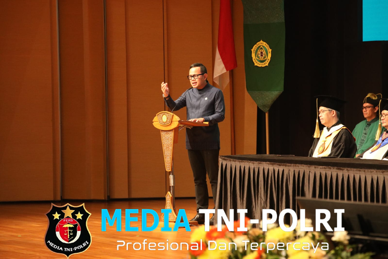 Di Wisuda Unpar, Wamendagri Bima Arya Kenang Prinsip “Buku, Pesta, dan Cinta” Semasa Kuliah