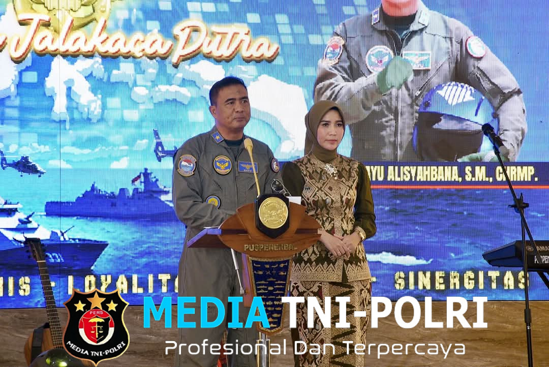 Komandan Pasmar 2 Hadiri Pisah Sambut Danpuspenerbal