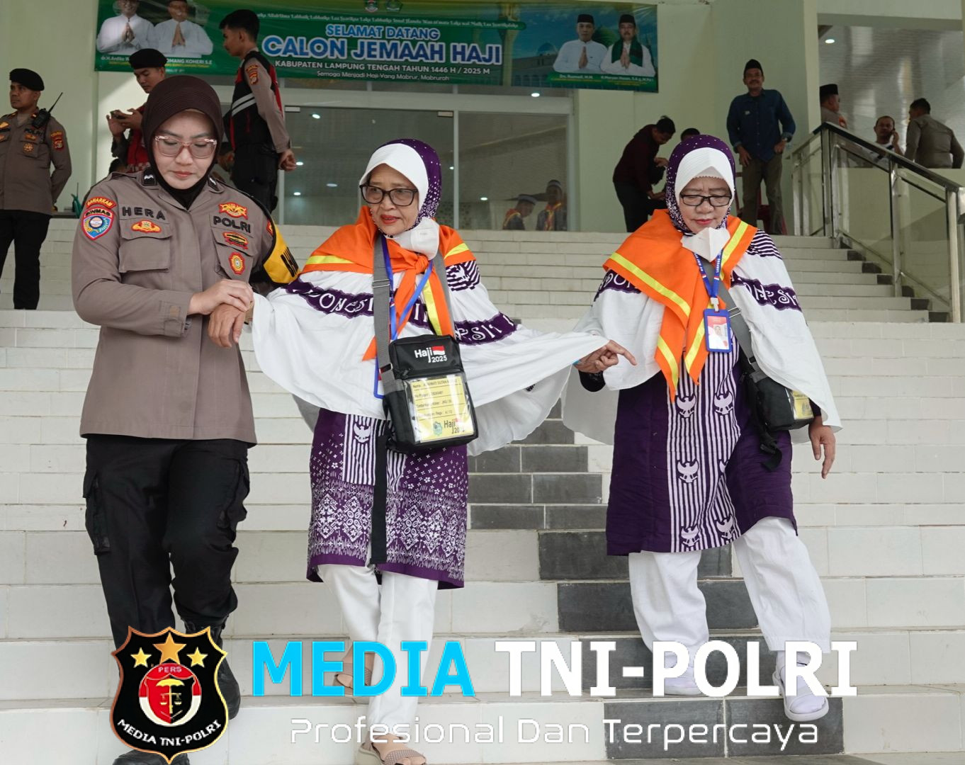 Pastikan Aman Kondusif, Polres Lampung Tengah Amankan Pemberangkatan 387 Jamaah Haji Kloter Kedua