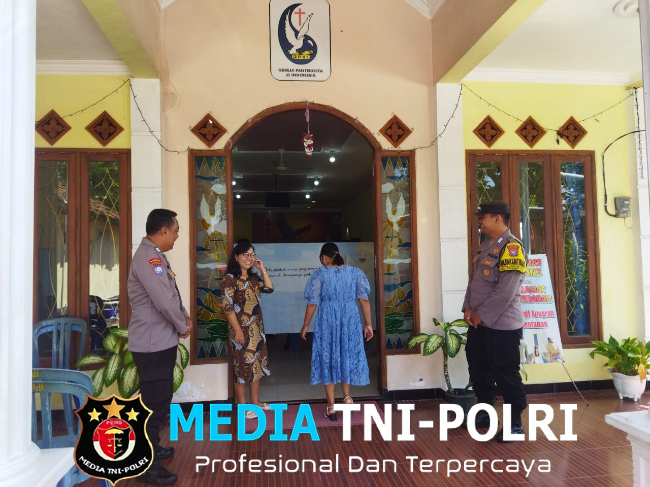 Polres Nganjuk Jamin Keamanan Ibadah Umat Nasrani dengan Patroli Gereja Minggu Pagi