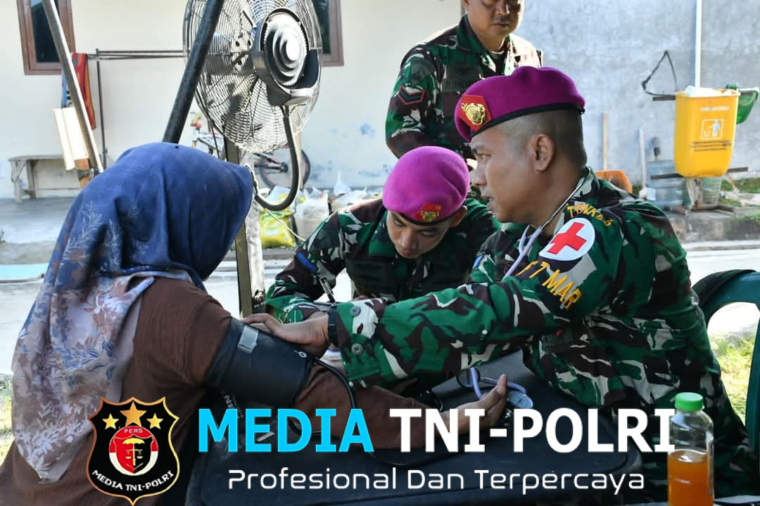 Prajurit Batalyon Infanteri 7 Marinir Gelar Bakti Kesehatan dalam Rangka Menyambut HUT ke-22 Th Yonif 7 Marinir