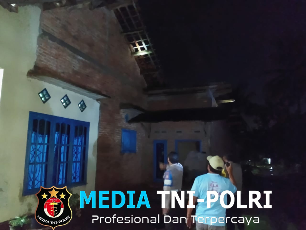 Angin Kencang Rusak Belasan Rumah Warga di Lampung Timur