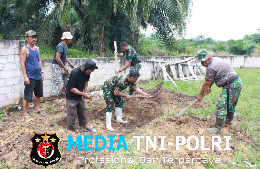 TMMD ke-124 Kodim 0320/Dumai  Akses Sanitasi Layak Terus Ditingkatkan, Pembuatan MCK di Jalan Baru Blok A Kelurahan Bukit Kapur Jadi Fokus