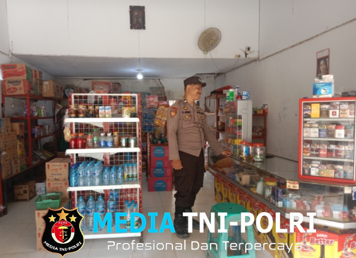 Waspadai Peredaran Uang Palsu Polsek Air Besar Sasari Pertokoan