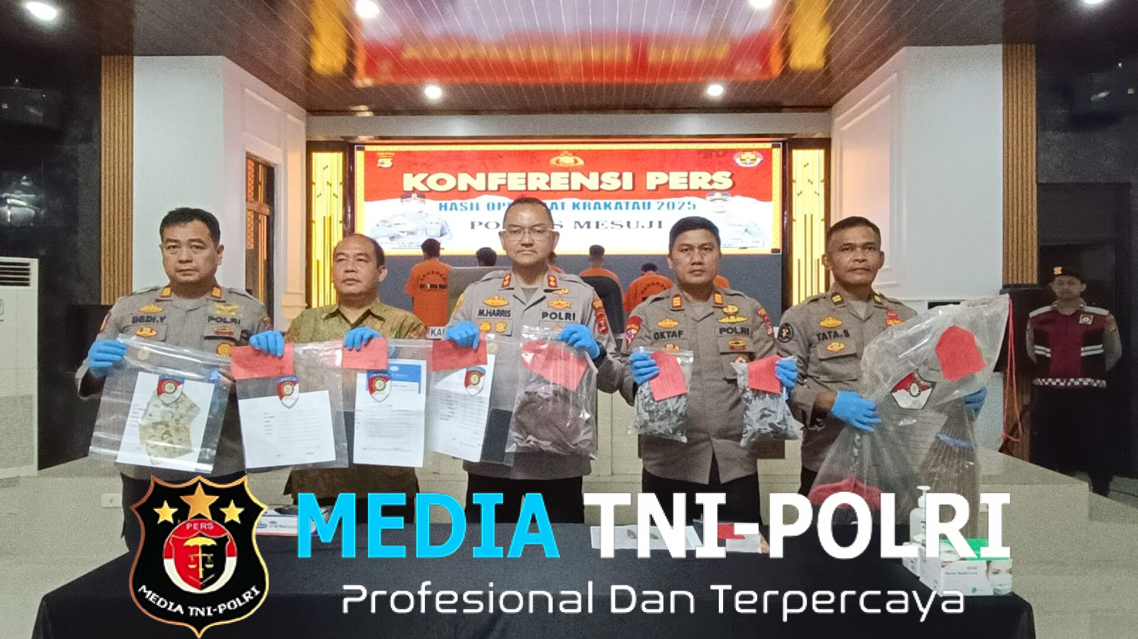 Polres Mesuji Gelar Konferensi Pers, Terkait Hasil Ungkap Kasus dalam Ops Pekat Krakatau 2025 Selama 14 Hari