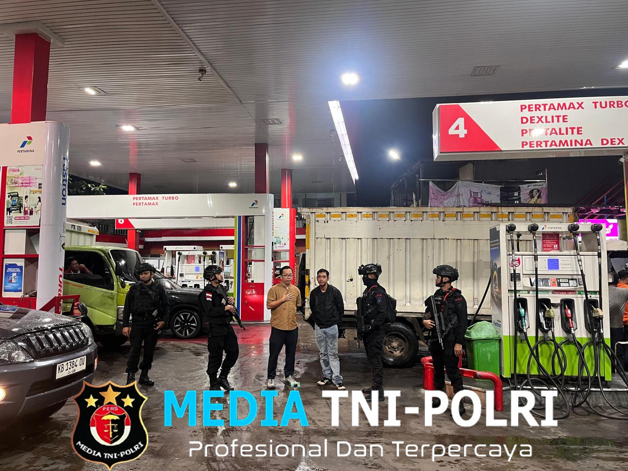 Satbrimob Polda Kalbar Gencarkan Patroli Operasi Anti Premanisme di Pontianak