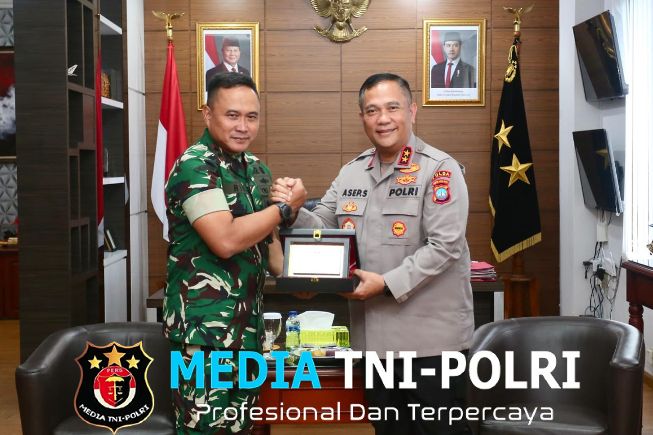 Pangdam I/BB Lakukan Silaturahmi ke Polda Kepri untuk Pererat Koordinasi Pengamanan Wilayah