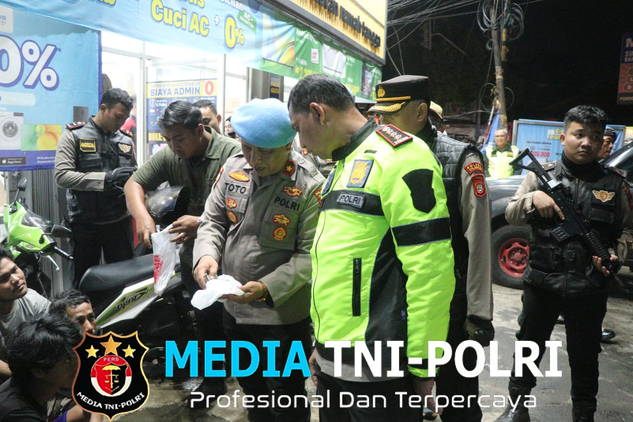 Tindak Lanjuti Pengaduan Aksi Premanisme di Ciledug, Kapolres Pimpin Patroli Skala Besar
