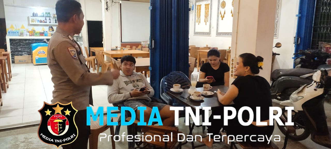 Pastikan Kamtibmas aman Personil Polsek Mempawah Hulu Laksanakan Patroli