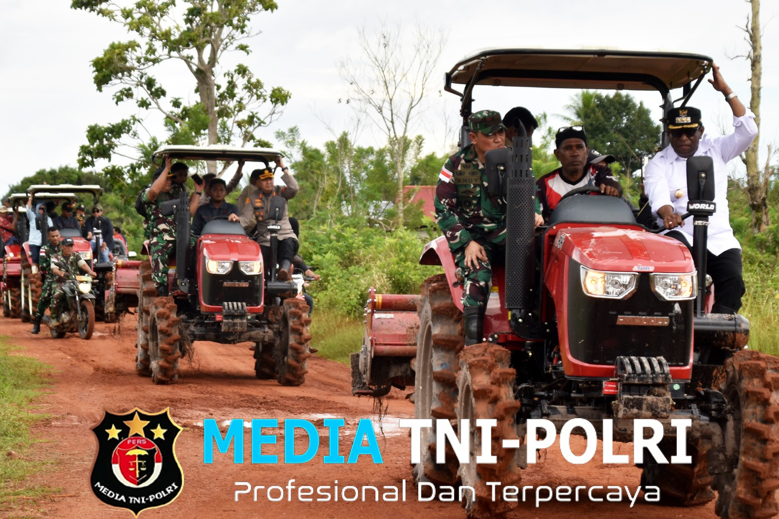 Merauke Bangkit, 20 Traktor Dikerahkan untuk Wujudkan Swasembada Pangan