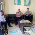 Cegah Kriminalitas Kapolsek Dramaga Giat Kunjungan Ke Kantor Desa Petir Ajak Jaga Kondusifitas Cegah Gangguan Kamtibmas