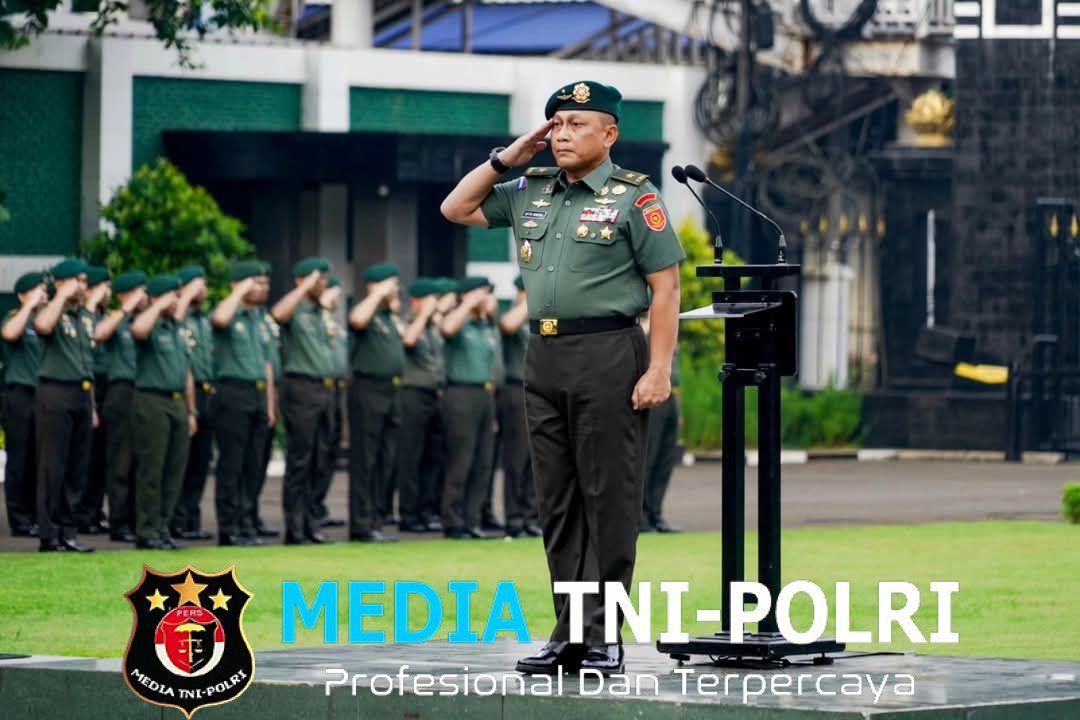 Asops Kaskostrad Pimpin Upacara Harkitnas ke-117 di Markas Kostrad