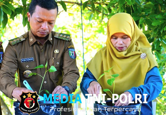 Bupati Pringsewu Riyanto Pamungkas Canangkan Gerakan Tanam Cabai Serentak