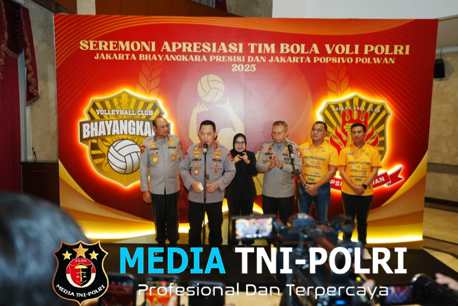 Hadiri Seremoni Apresiasi Tim Voli, Kapolri: Terus Bawa Harum Nama Institusi