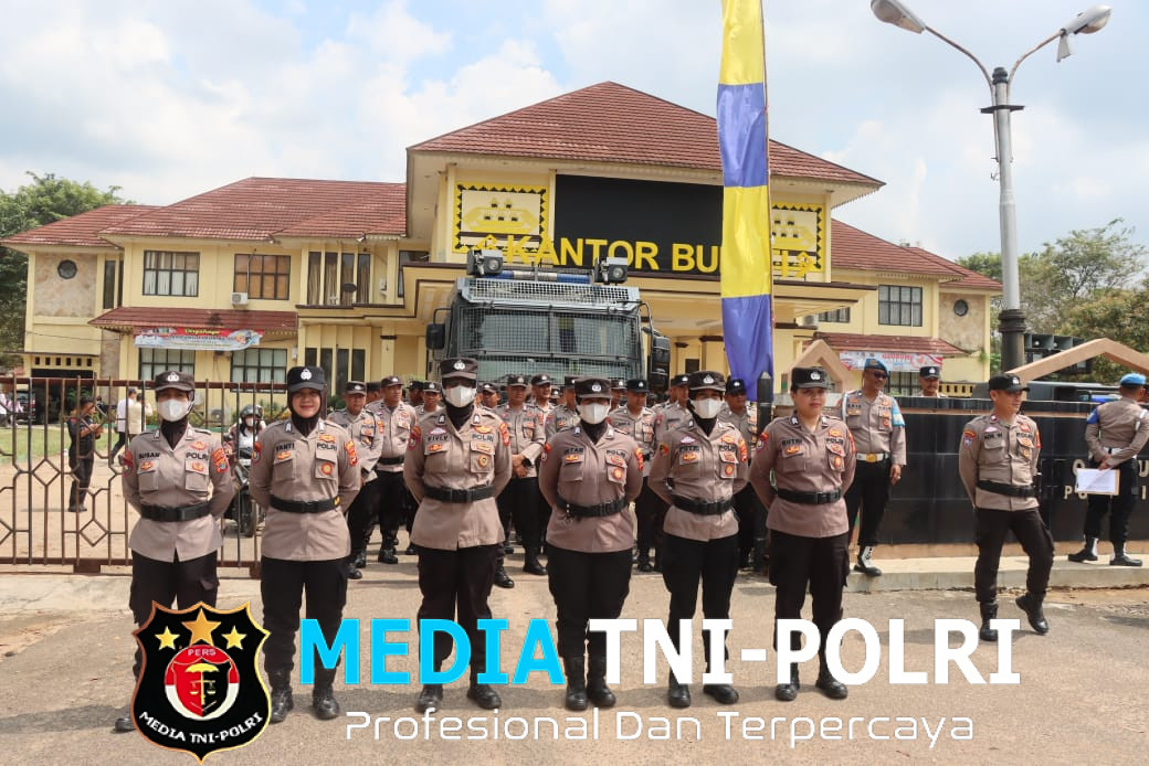 Kapolres Lampung Timur Pimpin Langsung Pengamanan Aksi Unjuk Rasa SPL di Pemda Lampung Timur